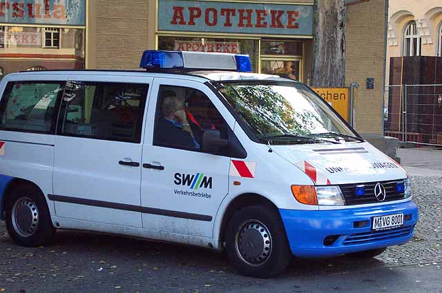 A Mercedes Benz V-Class Polizei.