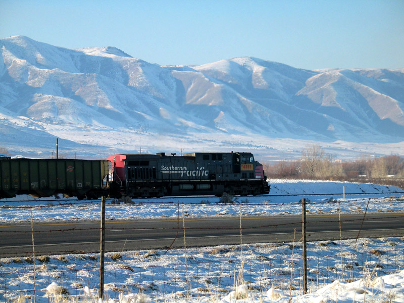 SpringLake2004.12.02Train.jpg