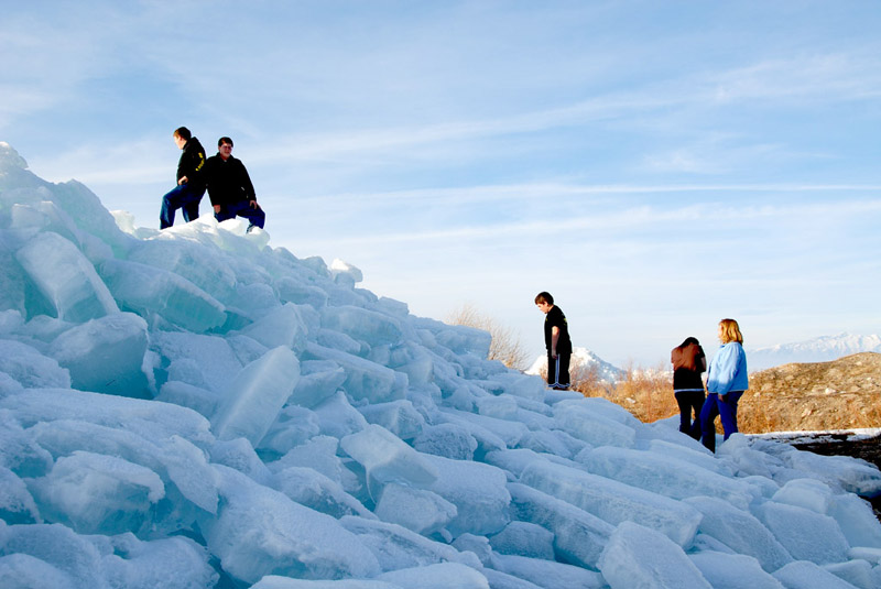 UtahLakeIce1041.jpg